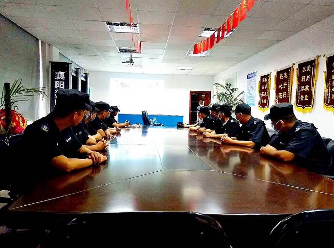 襄陽安保禮儀到底有沒有必要？聽說保安素質(zhì)都很低下？錯(cuò)！大錯(cuò)特錯(cuò)！