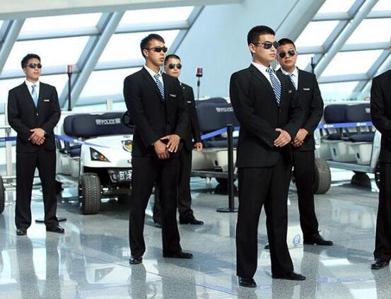 私人保鏢為何發(fā)展如此迅速，襄陽獵鷹保安告訴您？